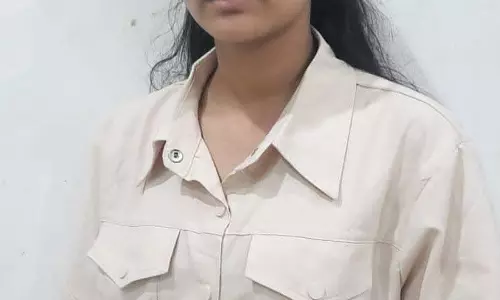 सेक्रेड हार्ट स्कूल की छात्रा ने ICSE दसवीं की परीक्षा में जिला में प्रथम स्थान प्राप्त किया