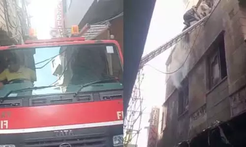 अजमेर के डिग्गी बाजार स्थित होटल में लगी भीषण आग, 4 की मौत