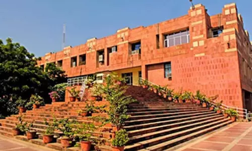 Delhi: JNU ने छात्र नेता स्वाति सिंह को एक बार फिर निष्कासित किया Delhi: JNU ने छात्र नेता स्वाति सिंह को एक बार फिर निष्कासित किया
