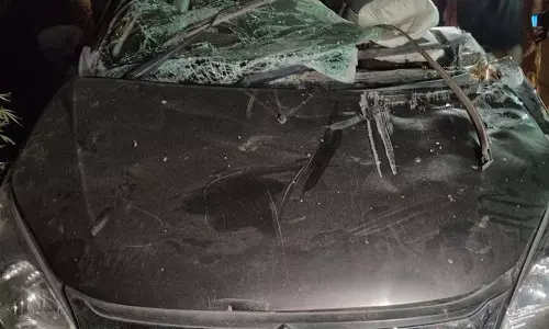 Yamunanagar में सड़क दुर्घटना में तीन लोगों की मौत, दो घायल Yamunanagar में सड़क दुर्घटना में तीन लोगों की मौत, दो घायल