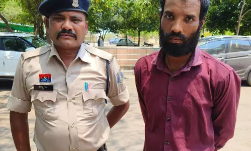 मेन रोड में धारदार बंडा लहराया, बदमाश गिरफ्तार
