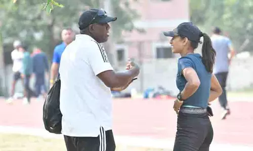 Indian Open Relay में अंतरराष्ट्रीय प्रशिक्षकों ने एथलीटों को टिप्स दिए Indian Open Relay में अंतरराष्ट्रीय प्रशिक्षकों ने एथलीटों को टिप्स दिए