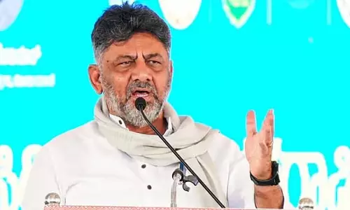राहुल गांधी के आग्रह पर केंद्र ने जाति जनगणना पर सहमति जताई: DK Shivakumar राहुल गांधी के आग्रह पर केंद्र ने जाति जनगणना पर सहमति जताई: DK Shivakumar