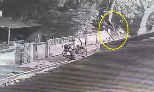 अंगुल जिले में लुटेरों ने घर के मालिक पर हमला कर लूट ली सोना और नकदी