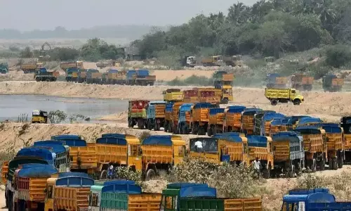 परीक्षणों के लिए घास की कीमत; तमिलनाडु से केरल तक खदान उत्पाद परीक्षणों के लिए घास की कीमत; तमिलनाडु से केरल तक खदान उत्पाद