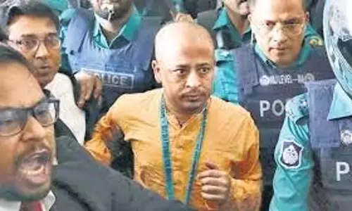 बांग्लादेश उच्च न्यायालय ने हिंदू नेता की रिहाई का आदेश दिया बांग्लादेश उच्च न्यायालय ने हिंदू नेता की रिहाई का आदेश दिया