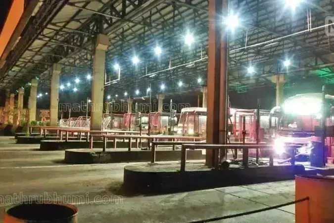 Kerala : कलेक्टर ने पलियेक्कारा में टोल वसूली पर रोक लगाने का पिछला आदेश Kerala : कलेक्टर ने पलियेक्कारा में टोल वसूली पर रोक लगाने का पिछला आदेश