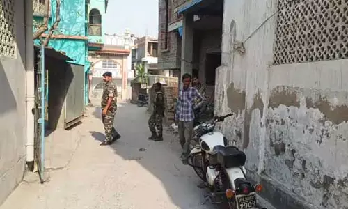 ATS ने इंडियन मुजाहिदीन से संबंध रखने वाले आतंकी को किया गिरफ्तार ATS ने इंडियन मुजाहिदीन से संबंध रखने वाले आतंकी को किया गिरफ्तार