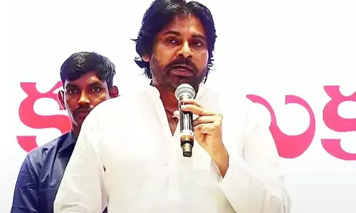 रोजगार गारंटी योजना देश के लिए वरदान है: उपमुख्यमंत्री पवन कल्याण रोजगार गारंटी योजना देश के लिए वरदान है: उपमुख्यमंत्री पवन कल्याण