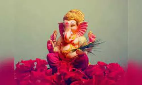 Ganesh के 12 नामों की स्तुति से समस्याओं का समाधान: जानें पूरी विधि