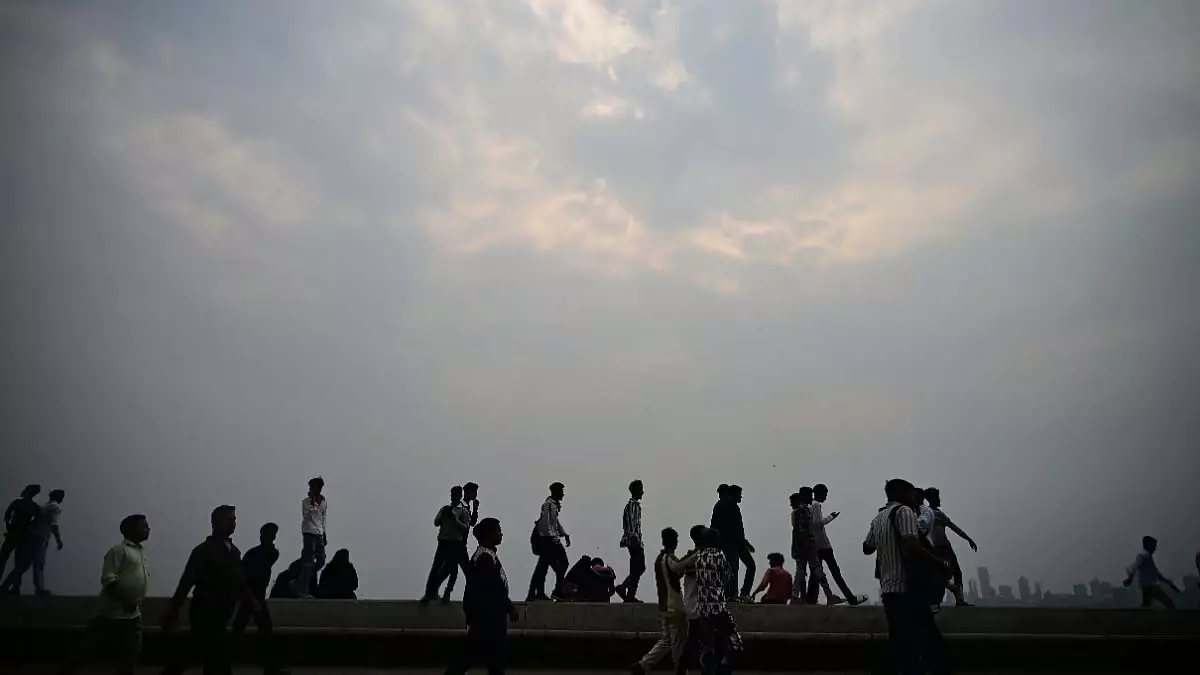 MP : अगले 3 दिनों में कई जिलों में बारिश, ओलावृष्टि और आंधी की संभावना MP : अगले 3 दिनों में कई जिलों में बारिश, ओलावृष्टि और आंधी की संभावना
