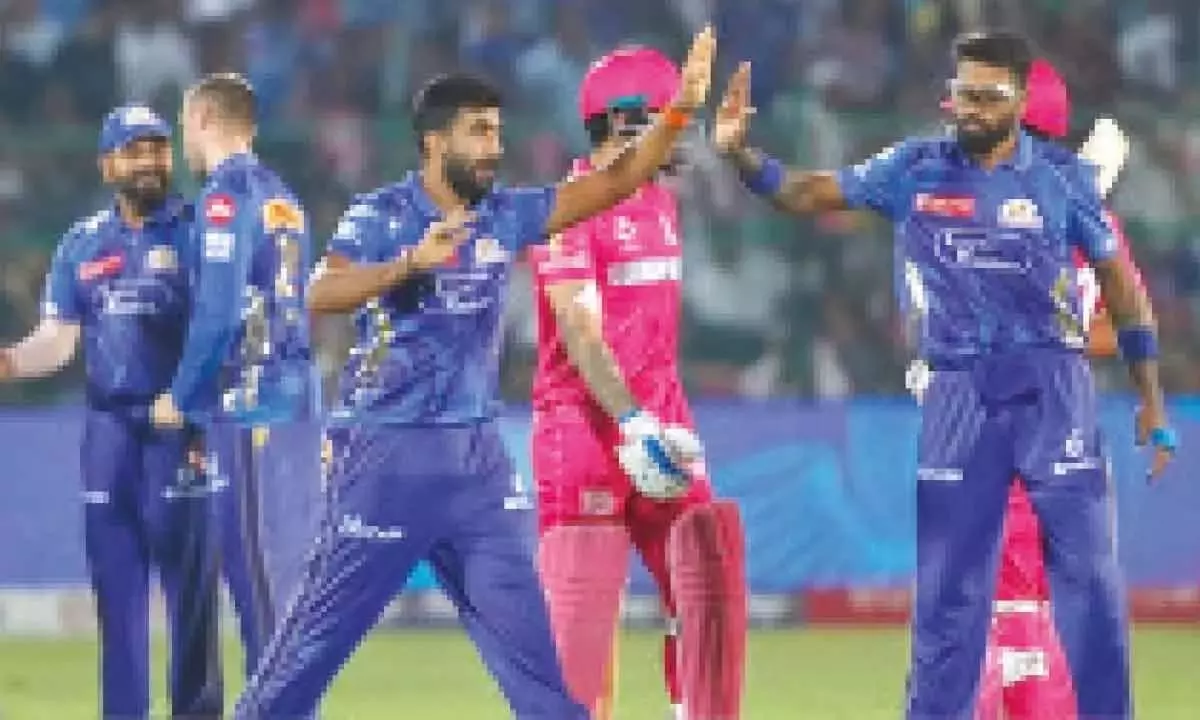 MI ने लगातार छठी जीत दर्ज की, अंक तालिका में शीर्ष स्थान पर पहुंची MI ने लगातार छठी जीत दर्ज की, अंक तालिका में शीर्ष स्थान पर पहुंची