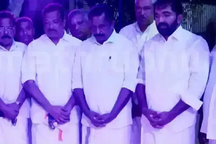 Vizhinjam बंदरगाह के चालू होने के दिन राजनीतिक संकेत बन गया Vizhinjam बंदरगाह के चालू होने के दिन राजनीतिक संकेत बन गया