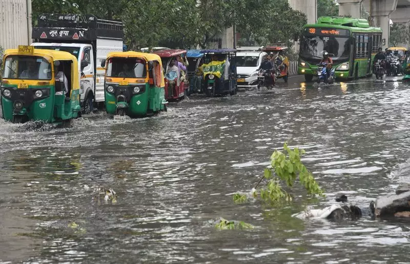 पंजाब, Haryana में बारिश, आंधी-तूफान, दिल्ली में उड़ानें प्रभावित पंजाब, Haryana में बारिश, आंधी-तूफान, दिल्ली में उड़ानें प्रभावित