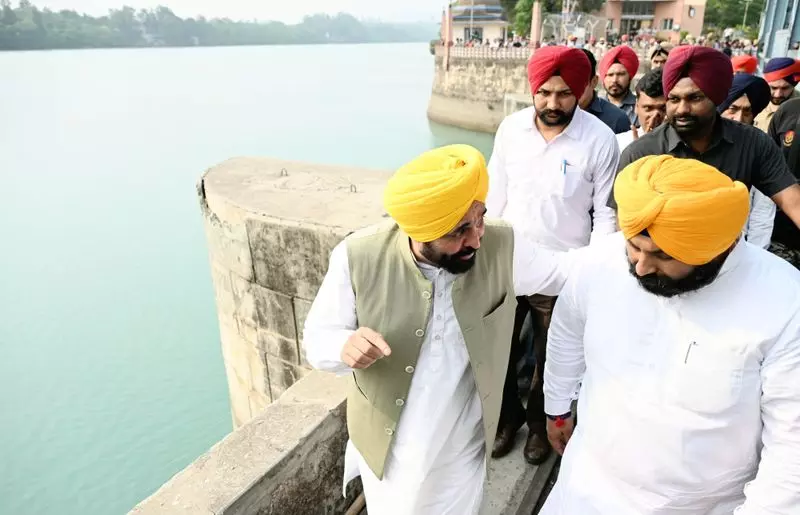 पंजाब द्वारा Haryana को अतिरिक्त पानी देने से इनकार पंजाब द्वारा Haryana को अतिरिक्त पानी देने से इनकार