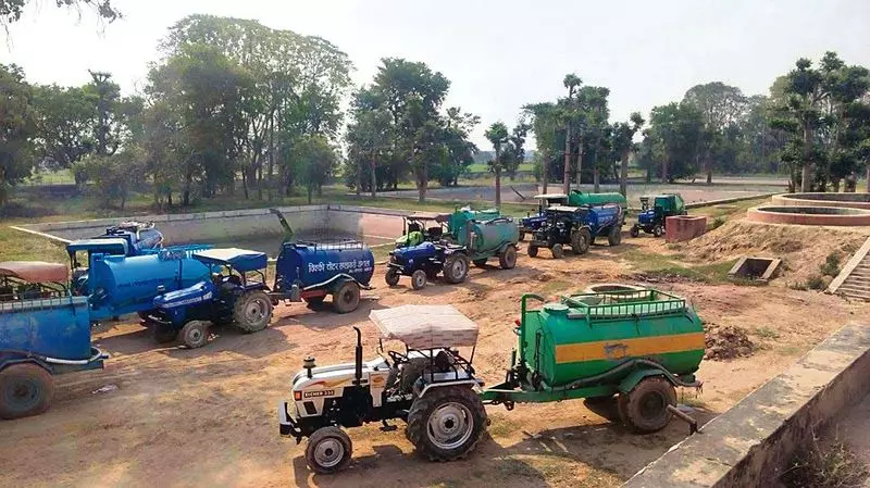 Haryana : नहर बंद होने से सिरसा जिले में जल संकट और गहराने की आशंका Haryana : नहर बंद होने से सिरसा जिले में जल संकट और गहराने की आशंका