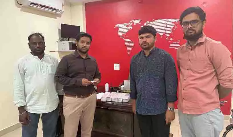 Telangana में नीम हकीमों पर अंकुश लगाने में स्वास्थ्य विभाग की भूमिका जांच के दायरे में Telangana में नीम हकीमों पर अंकुश लगाने में स्वास्थ्य विभाग की भूमिका जांच के दायरे में