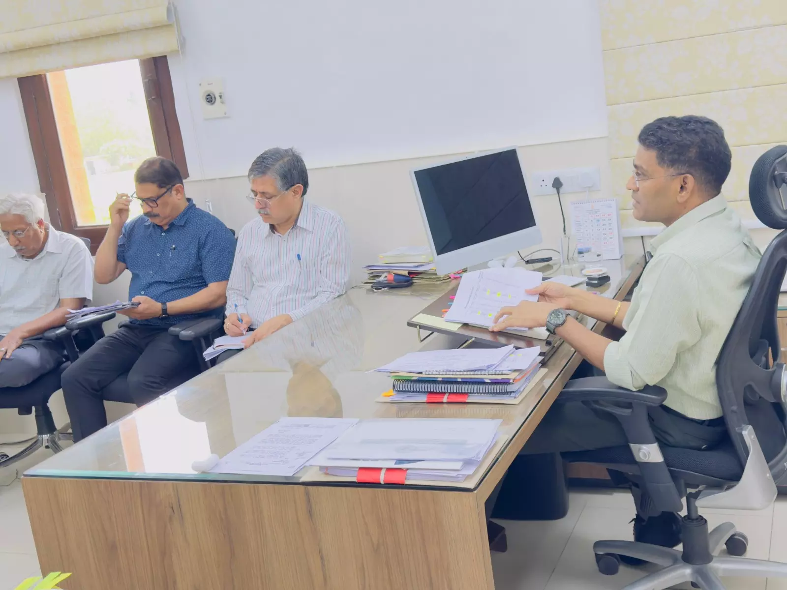 Jaipur: प्रत्येक माह 1000 करोड़ राजस्व संग्रह का लक्ष्य, खनन विभाग को मिले सख्त निर्देश Jaipur: प्रत्येक माह 1000 करोड़ राजस्व संग्रह का लक्ष्य, खनन विभाग को मिले सख्त निर्देश