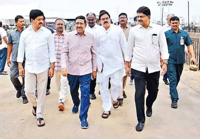 Andhra : अमरावती पुनर्निर्माण प्रक्रिया के लिए तैयार Andhra : अमरावती पुनर्निर्माण प्रक्रिया के लिए तैयार