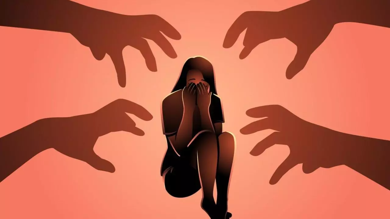 Shahdol: नाबालिग के साथ होटल में गैंगरेप , 4 युवकों पर मामला दर्ज Shahdol: नाबालिग के साथ होटल में गैंगरेप , 4 युवकों पर मामला दर्ज