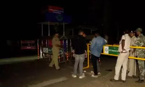 गर्ल्स हॉस्टल में मिली लाश, मृतिका के सहेलियों से पूछताछ जारी
