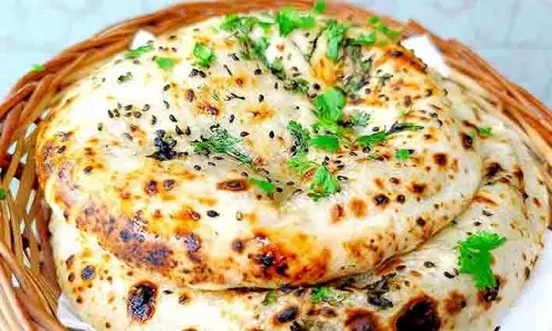Aloo Kulcha:  देश के हर कोने में पसंद की जाती है ये पंजाबी डिश