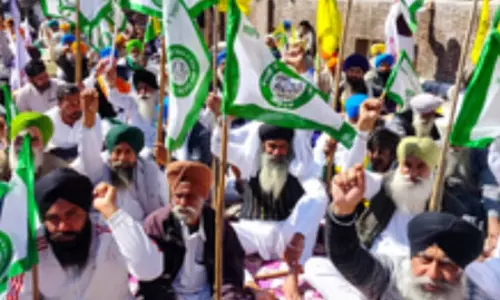 किसान संगठनों की केंद्र सरकार के साथ 4 मई को होने वाली बैठक टली किसान संगठनों की केंद्र सरकार के साथ 4 मई को होने वाली बैठक टली