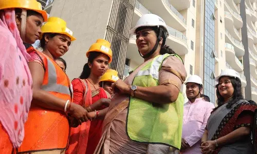 Labor Day: मुख्यमंत्री ने श्रमिकों के लिए कल्याणकारी पहल की घोषणा की Labor Day: मुख्यमंत्री ने श्रमिकों के लिए कल्याणकारी पहल की घोषणा की