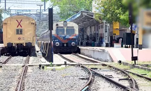 मदुरै, डिंडीगुल मार्ग की ट्रेनें वैकल्पिक मार्गों पर संचालित होंगी मदुरै, डिंडीगुल मार्ग की ट्रेनें वैकल्पिक मार्गों पर संचालित होंगी