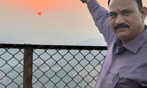 मंत्री श्याम बिहारी जायसवाल ने टाइगर प्वाइंट से प्रकृति का अद्भुत दृश्य देखा