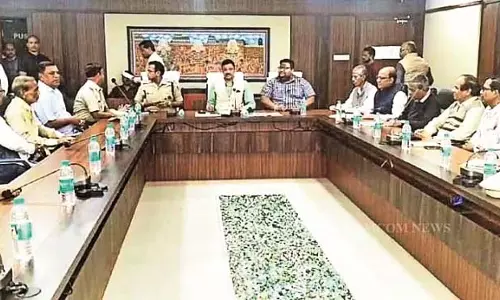 Odisha: स्वच्छता, स्वच्छ जल, परिवहन के लिए विशेष रेलगाड़ियां आदि पर गहन चर्चा की गई Odisha: स्वच्छता, स्वच्छ जल, परिवहन के लिए विशेष रेलगाड़ियां आदि पर गहन चर्चा की गई
