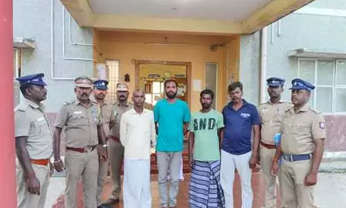 ग्राम प्रधान की हत्या: बेटे समेत 4 लोग गिरफ्तार ग्राम प्रधान की हत्या: बेटे समेत 4 लोग गिरफ्तार