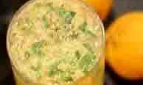 Recipe: गर्मियों में मेहमानों के लिए बनाएं ऑरेंज मॉकटेल Recipe: गर्मियों में मेहमानों के लिए बनाएं ऑरेंज मॉकटेल