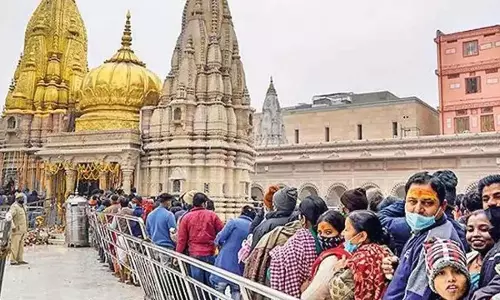 Karnataka: काशी मंदिर जैसी सुविधाओं की मांग को लेकर श्रद्धालुओं ने गंगापुर बंद रखा