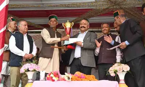 मंत्री ने Shawala village के लिए संपर्क सड़क का उद्घाटन किया मंत्री ने Shawala village के लिए संपर्क सड़क का उद्घाटन किया