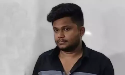 हिट एंड रन का आरोपी युवक अरेस्ट : तेलीबांधा पुलिस हिट एंड रन का आरोपी युवक अरेस्ट : तेलीबांधा पुलिस