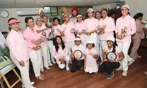 ओजस्विनी ने Chandigarh ओपन लेडीज टूर्नामेंट जीता ओजस्विनी ने Chandigarh ओपन लेडीज टूर्नामेंट जीता