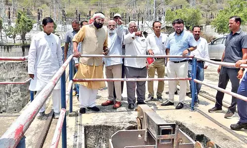 पलामुरु-रंगा रेड्डी परियोजना दो साल में पूरी होगी: Minister Uttam पलामुरु-रंगा रेड्डी परियोजना दो साल में पूरी होगी: Minister Uttam