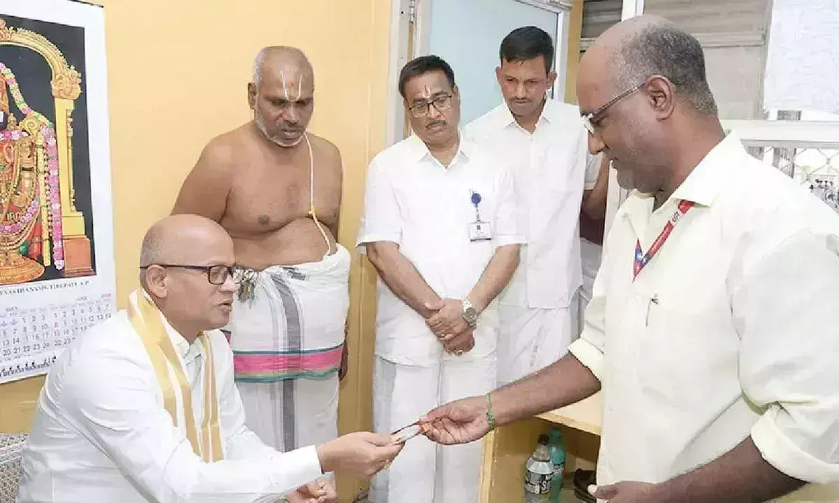 Andhra: तिरुमाला में निरीक्षण पर अतिरिक्त ईओ