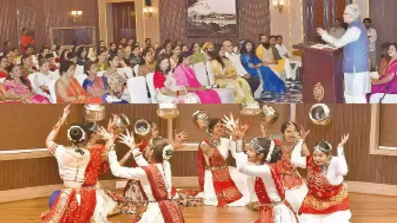Telangana: महाराष्ट्र, गुजरात स्थापना दिवस समारोह भव्य तरीके से मनाया गया Telangana: महाराष्ट्र, गुजरात स्थापना दिवस समारोह भव्य तरीके से मनाया गया
