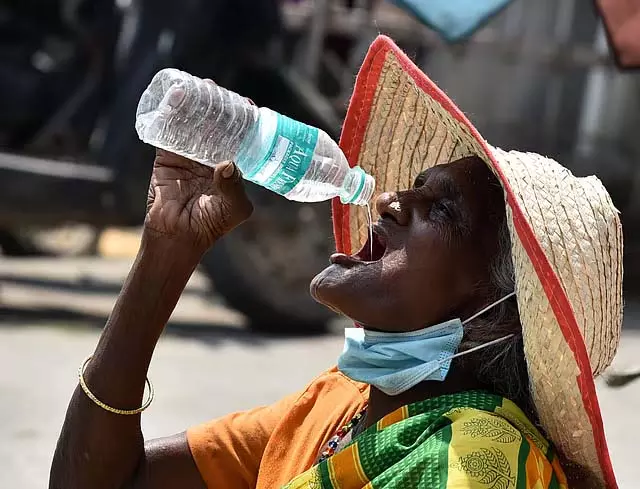 अग्नि नक्षत्र कल (4 मई) से शुरू हो रहा अग्नि नक्षत्र कल (4 मई) से शुरू हो रहा