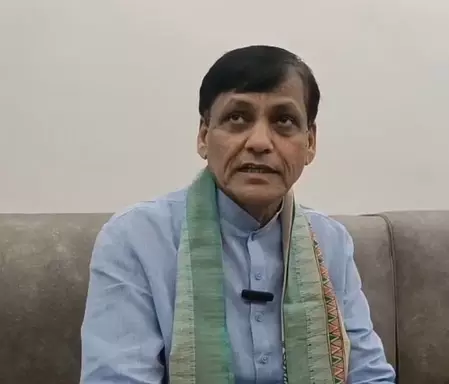 मोदी सरकार की आतंकवाद के खिलाफ जीरो टॉलरेंस की नीति : नित्यानंद राय मोदी सरकार की आतंकवाद के खिलाफ जीरो टॉलरेंस की नीति : नित्यानंद राय