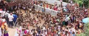 गोवा के लैराई देवी मंदिर में भगदड़, 6 की मौत और 50 से अधिक घायल गोवा के लैराई देवी मंदिर में भगदड़, 6 की मौत और 50 से अधिक घायल