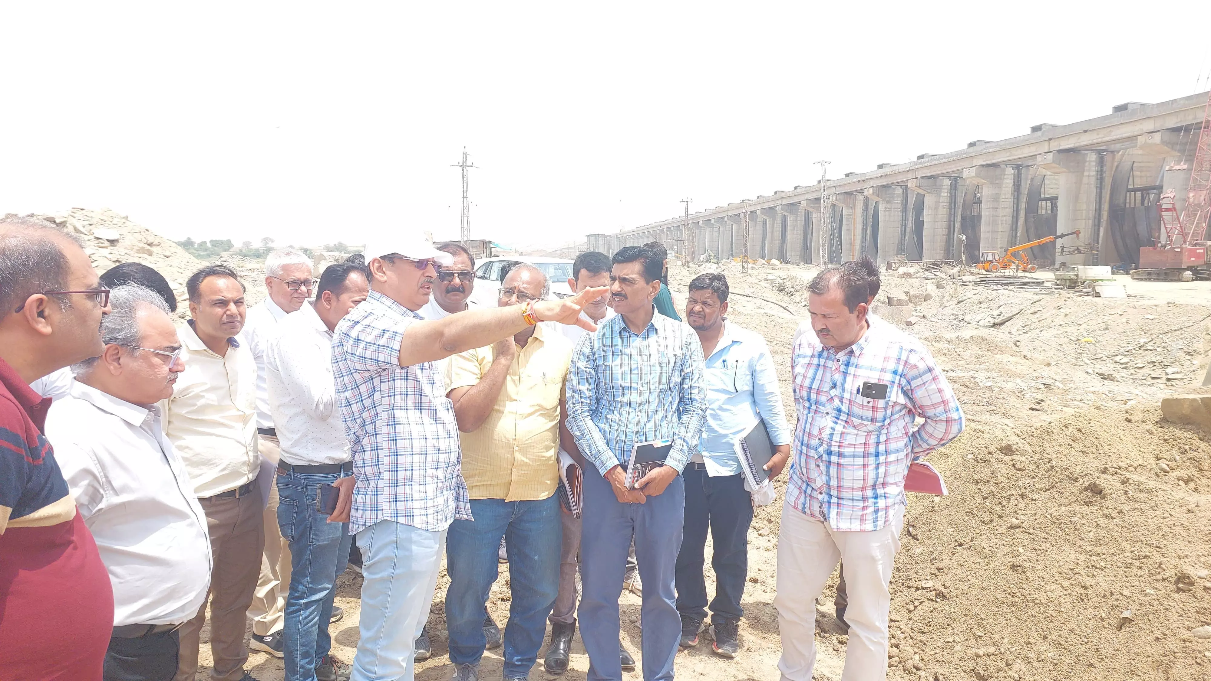 Jaipur: ईसरदा बांध का 90 प्रतिशत कार्य पूर्ण, इस मानसून में होगा जल संग्रहण Jaipur: ईसरदा बांध का 90 प्रतिशत कार्य पूर्ण, इस मानसून में होगा जल संग्रहण