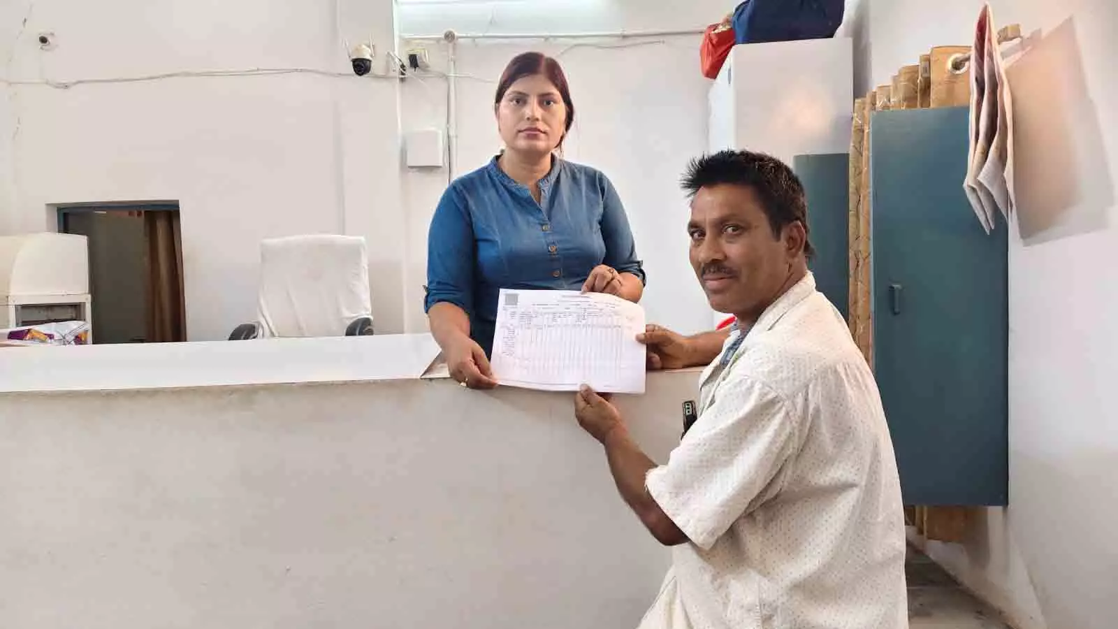 फोती प्रक्रिया पूरी होते ही लोकनाथ को पुश्तैनी भूमि का अधिकार मिला फोती प्रक्रिया पूरी होते ही लोकनाथ को पुश्तैनी भूमि का अधिकार मिला
