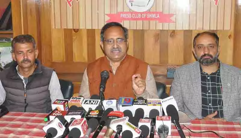 सत्तारूढ़ पार्टी के कार्यकर्ता अपनी ही सरकार से नाराज: BJP सत्तारूढ़ पार्टी के कार्यकर्ता अपनी ही सरकार से नाराज: BJP