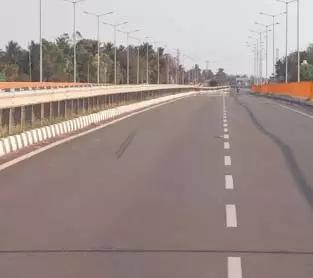 Telangana में 5,416 करोड़ रुपये के सड़क परियोजनाओं को लांच करेंगे नितिन गडकरी Telangana में 5,416 करोड़ रुपये के सड़क परियोजनाओं को लांच करेंगे नितिन गडकरी