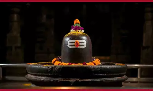 Pradosh Vrat Upay: प्रदोष व्रत पर करें ये खास उपाय, शादी में आ रही बाधाएं होंगी दूर