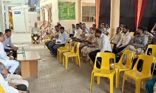 Pune : विधायक ने अधूरे लोहेगांव-वाघोली रोड को लेकर भूख हड़ताल शुरू की