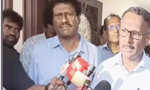 सिंहाचलम में दीवार बनाने की अनुमति मौखिक निर्देशों के अलावा नहीं दी गई सिंहाचलम में दीवार बनाने की अनुमति मौखिक निर्देशों के अलावा नहीं दी गई